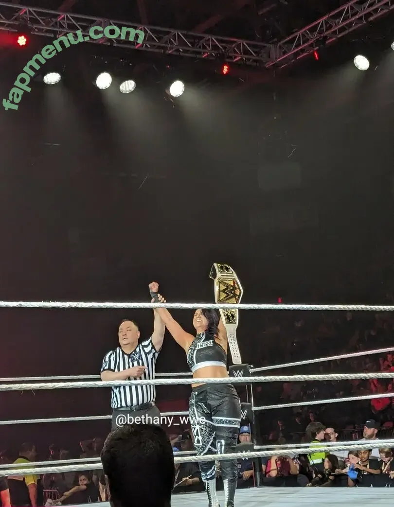 Bayley nude photo #0738 (Pamela Rose Martinez / bayley.r / itsmebayley)