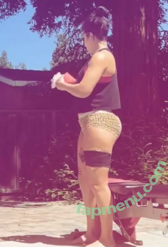 Bayley nude photo #0740 (Pamela Rose Martinez / bayley.r / itsmebayley)