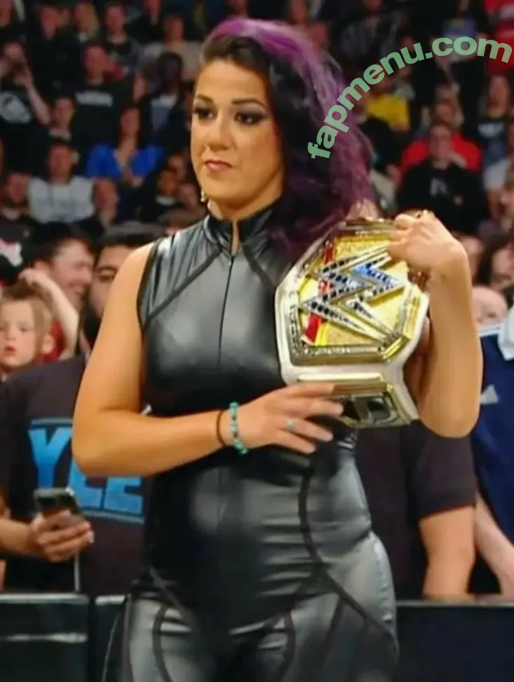 Bayley nude photo #0766 (Pamela Rose Martinez / bayley.r / itsmebayley)