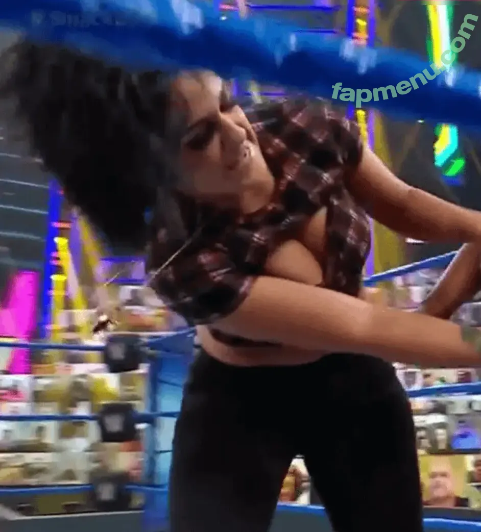 Bayley nude photo #0787 (Pamela Rose Martinez / bayley.r / itsmebayley)