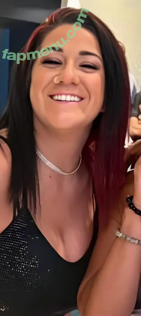 Bayley nude photo #0788 (Pamela Rose Martinez / bayley.r / itsmebayley)