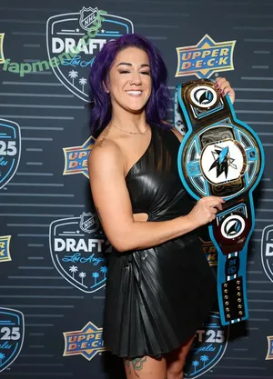 Bayley / Pamela Rose Martinez / bayley.r / itsmebayley nude photo #1498
