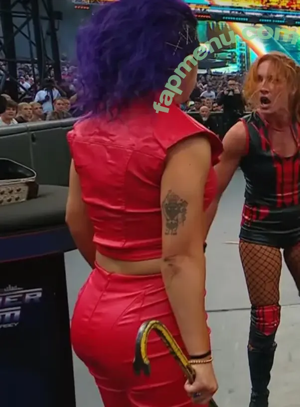 Bayley nude photo #1565 (Pamela Rose Martinez / bayley.r / itsmebayley)