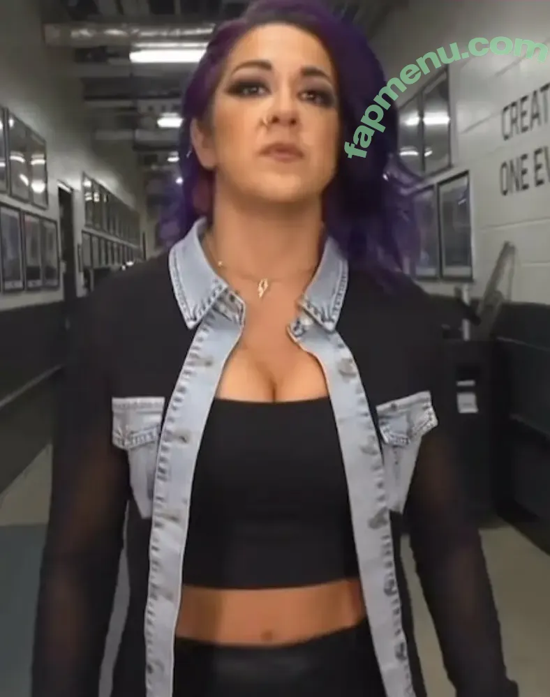 Bayley nude photo #1574 (Pamela Rose Martinez / bayley.r / itsmebayley)