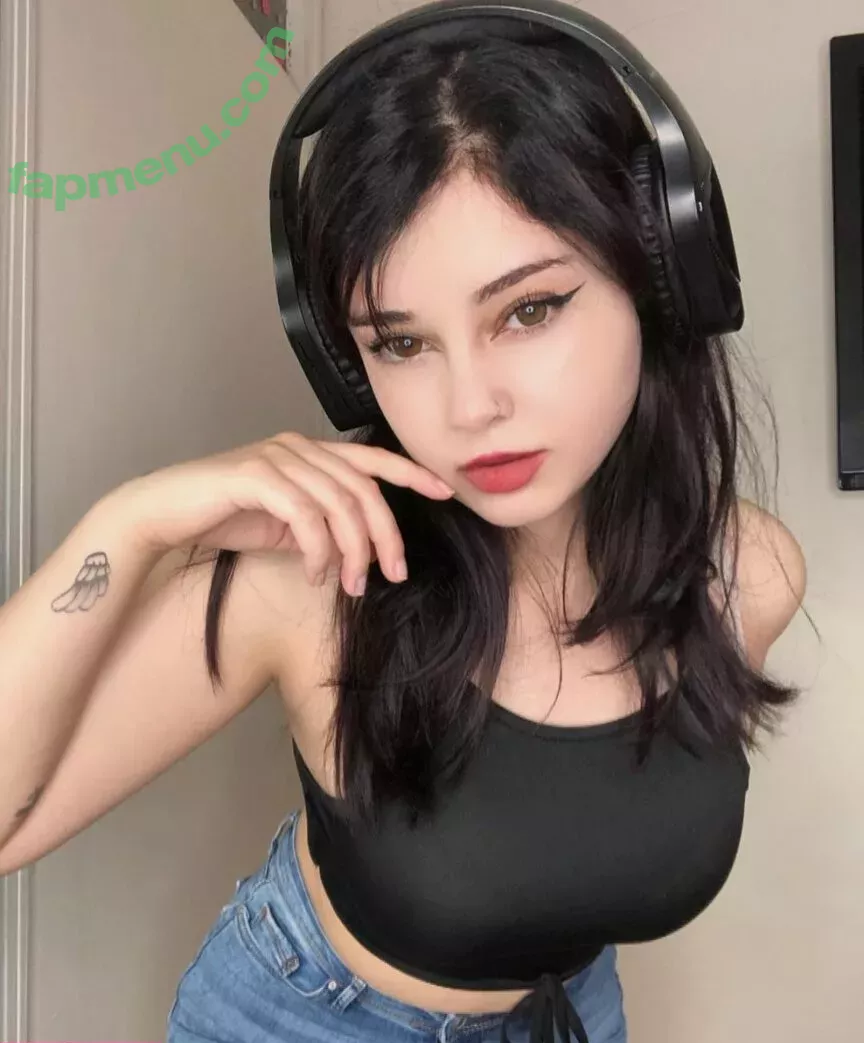 Bbangeluwu nude photo #0002 (Bbangeluwu)