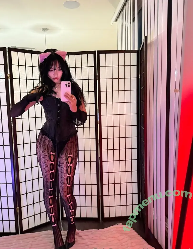 Bbaybeebirkin nude photo #0106 (beevibinn / chocoostrabieee / lilpinkiezzz / riukumabear)
