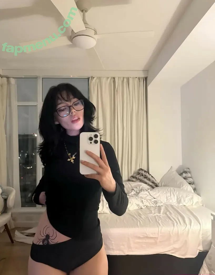 Bbaybeebirkin nude photo #0211 (beevibinn / chocoostrabieee / lilpinkiezzz / riukumabear)