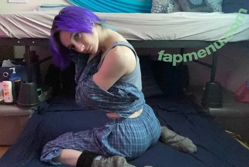 BblueDdream nude photo #0020 (thebluedreamvan)