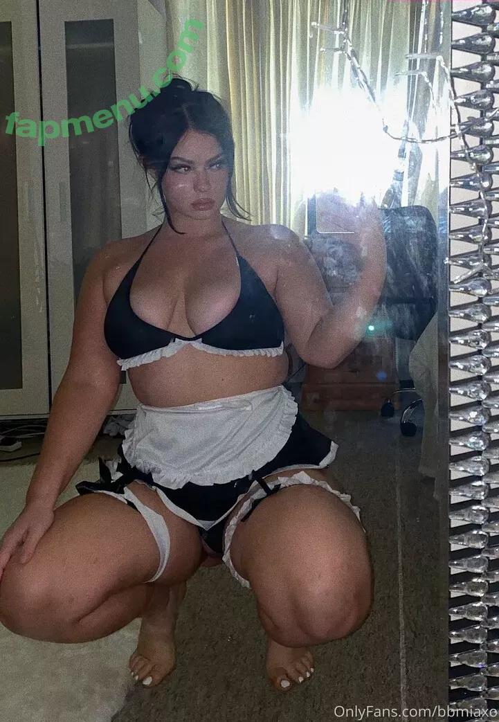 bbmiaxo nude photo #0051 (bxbymiaxo)
