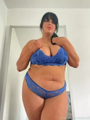 bbw-mom-free / fatmomonabudget nude photo #0022