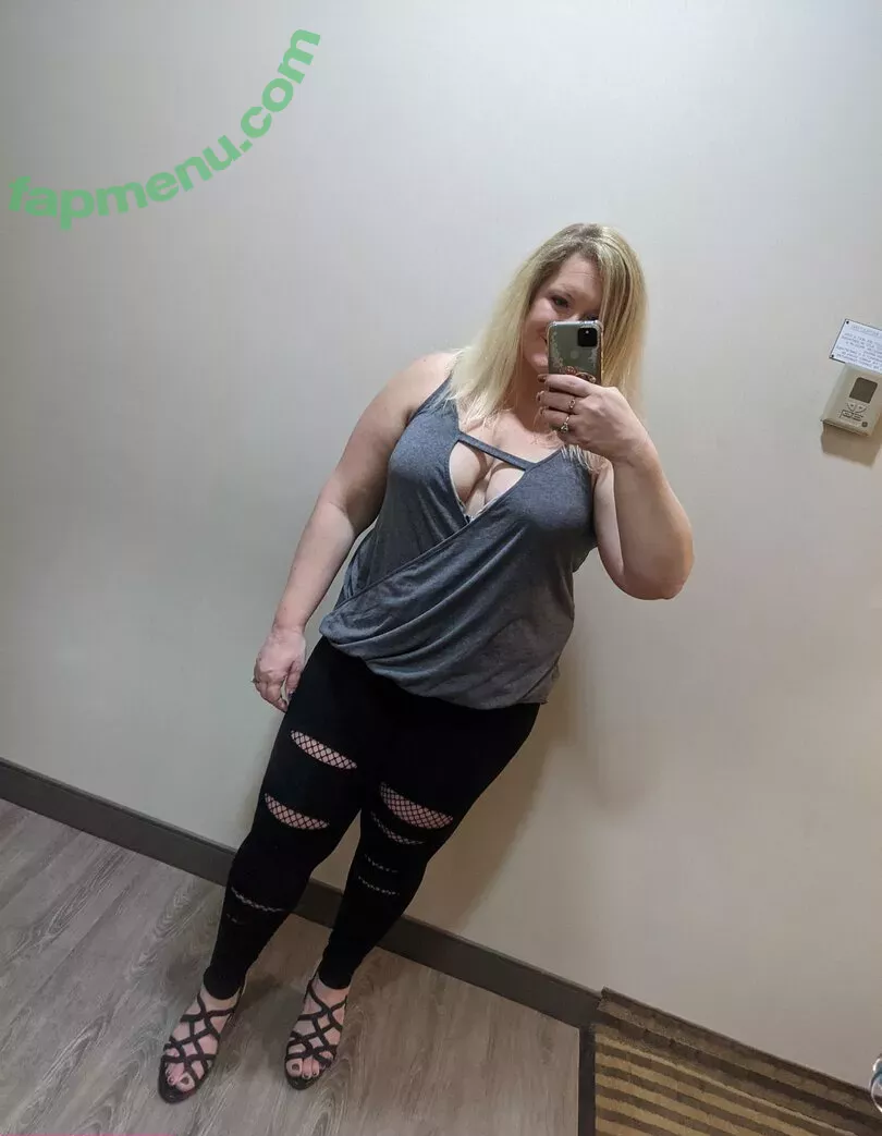bbwbadnwild nude photo #0033 (_wildstrawberry_)