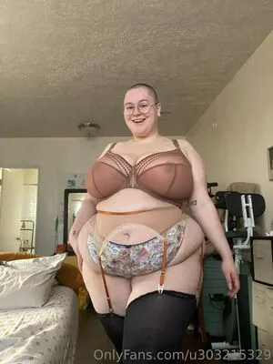 bbwfrogprincess / frogprincesscrafts nude photo #0015