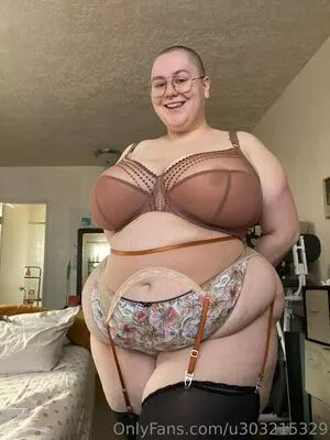 bbwfrogprincess / frogprincesscrafts nude photo #0016