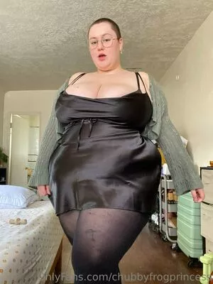 bbwfrogprincess / frogprincesscrafts nude photo #0080