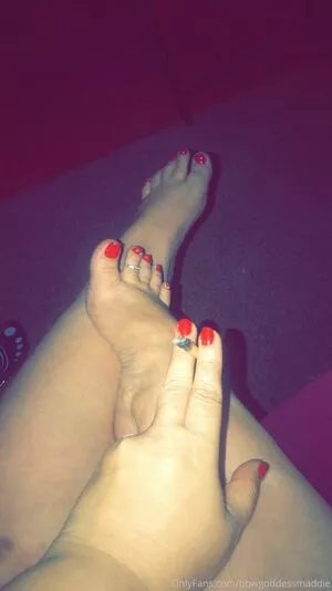 bbwgoddessmaddie / spoiled_goddeess nude photo #0009