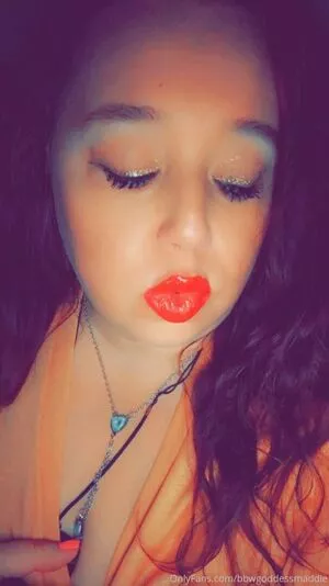 bbwgoddessmaddie / spoiled_goddeess nude photo #0035