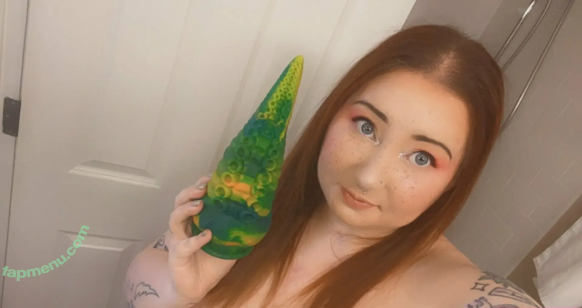 bbwscarletivy nude photo #0103 (littleghostbby)