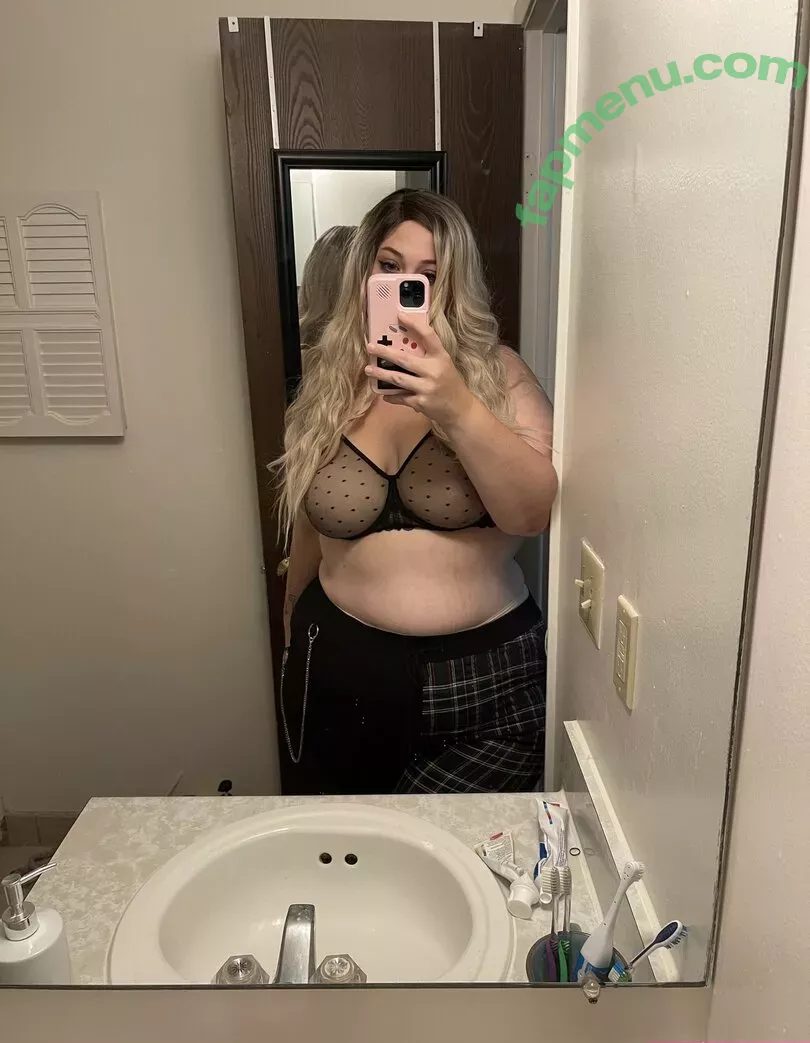 bbwtarah nude photo #0006 (tarahsears)