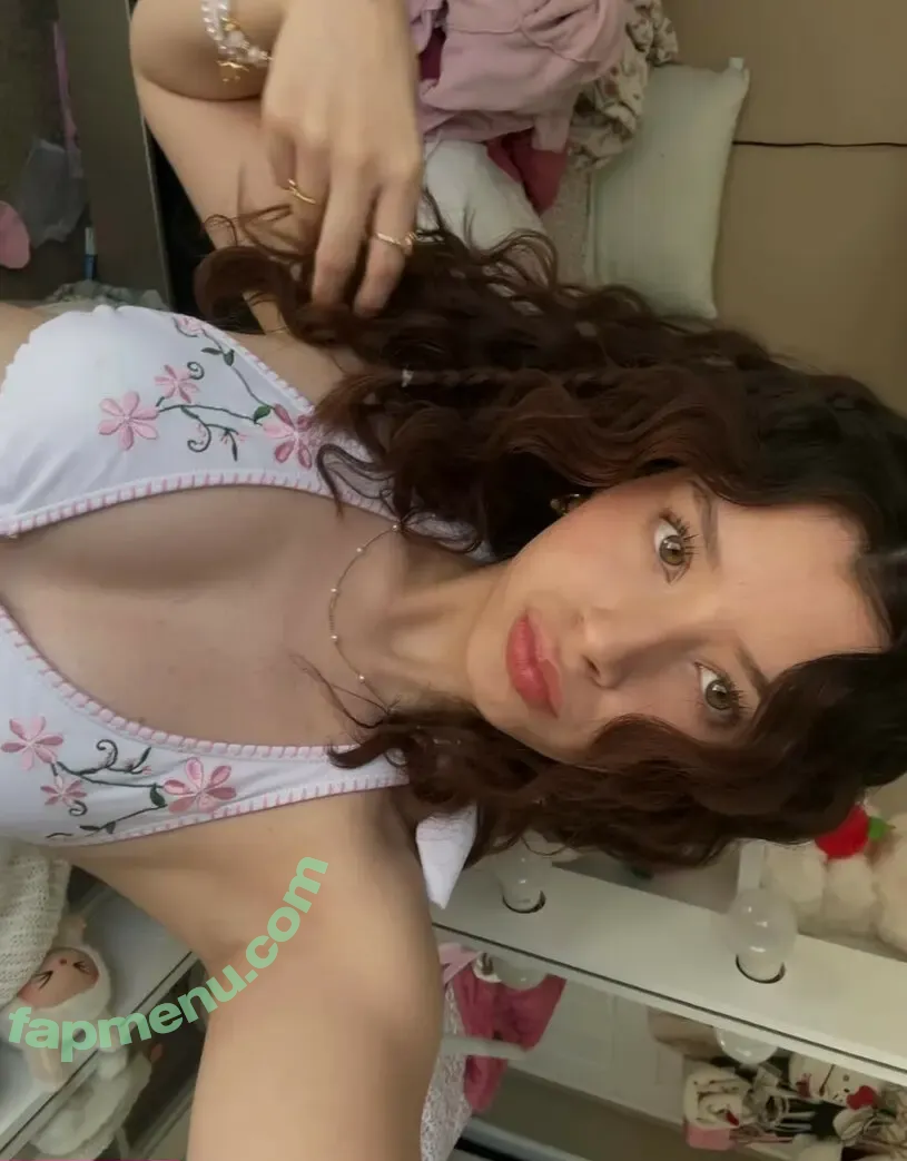 bbyflxr nude photo #0008 (bbyflxr)