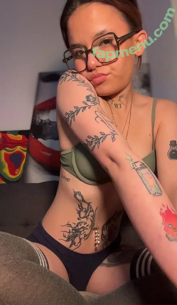 bbystonerfairy nude photo #0014 (bbystonerfairy)