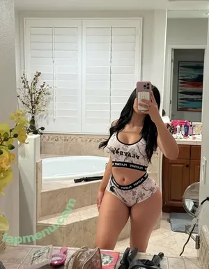 bbyy.ayelen / bby.ayelen / bbyy_ayelen nude photo #0092