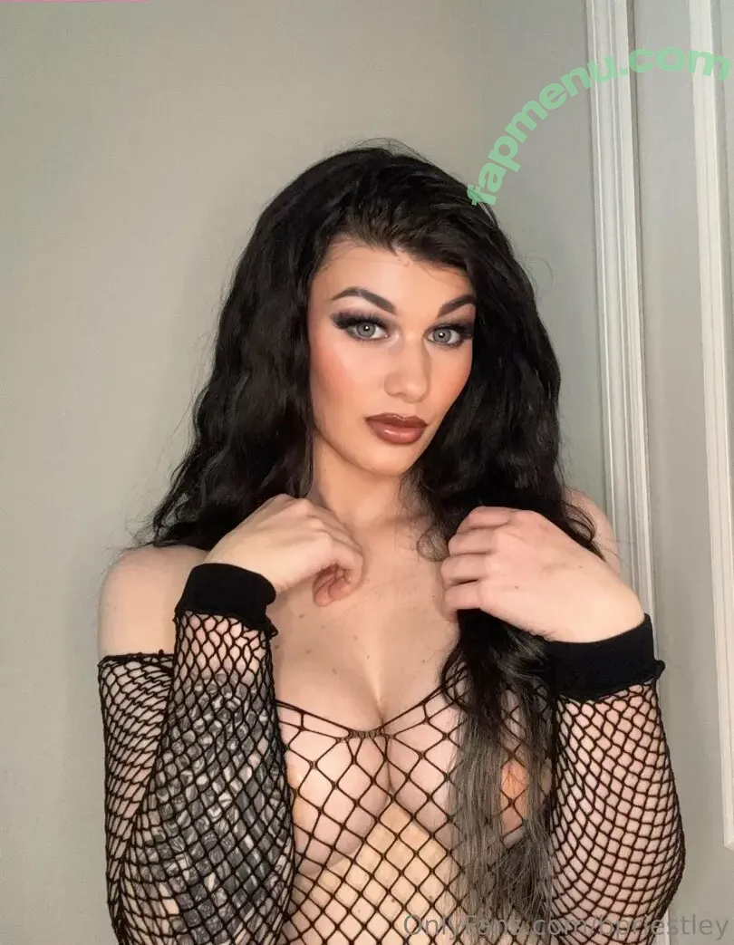 Bea Priestley nude photo #0015 (Blair Davenport / bdavenportwwe / bpriestley)