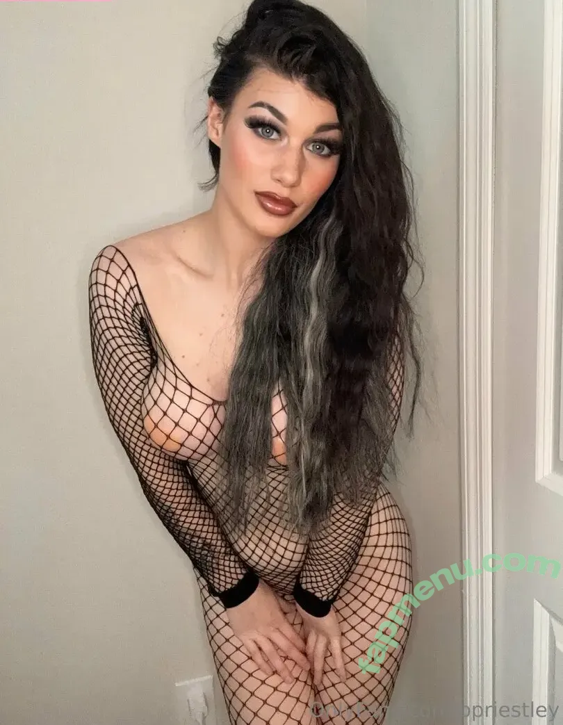 Bea Priestley nude photo #0024 (Blair Davenport / bdavenportwwe / bpriestley)