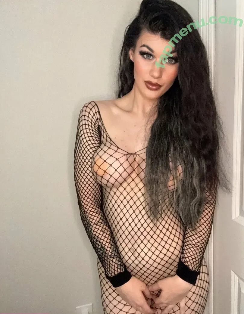 Bea Priestley nude photo #0032 (Blair Davenport / bdavenportwwe / bpriestley)