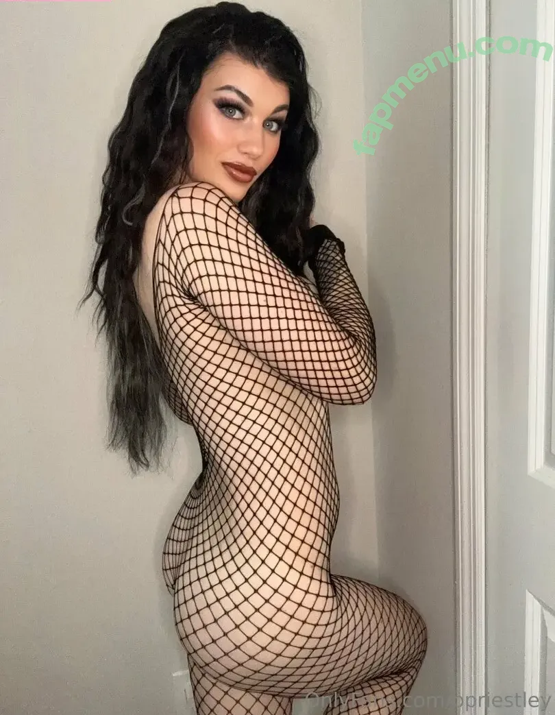 Bea Priestley nude photo #0036 (Blair Davenport / bdavenportwwe / bpriestley)