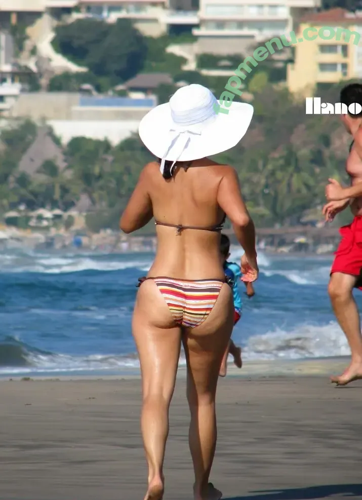 Beach Milf nude photo #0010 (Beach Milf)