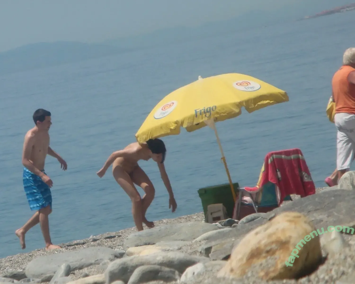 Beach nude photo #1373 (Beach)