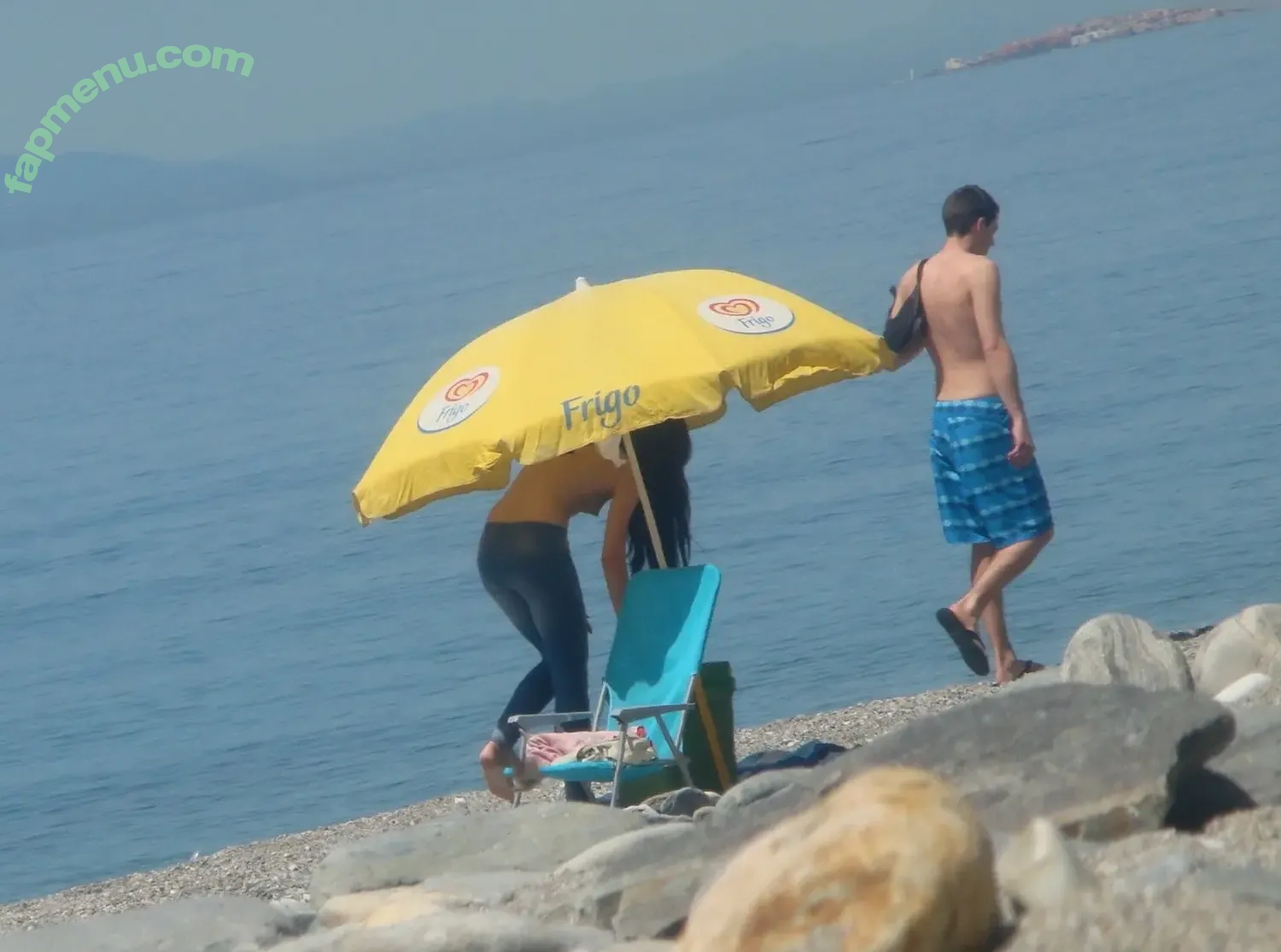 Beach nude photo #1386 (Beach)
