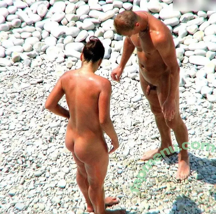 Beach nude photo #1415 (Beach)