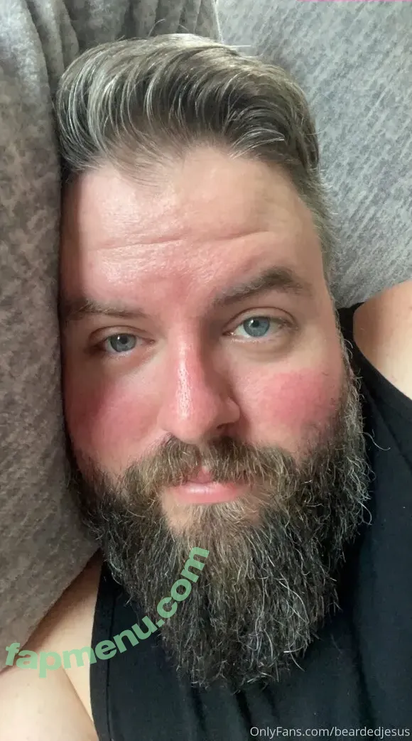 beardedjesus nude photo #0022 (bearded.jesus)