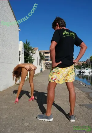 Beautiful Girls Groped / Fondled / Touched by Strangers / thesafecityapp nude photo #0079