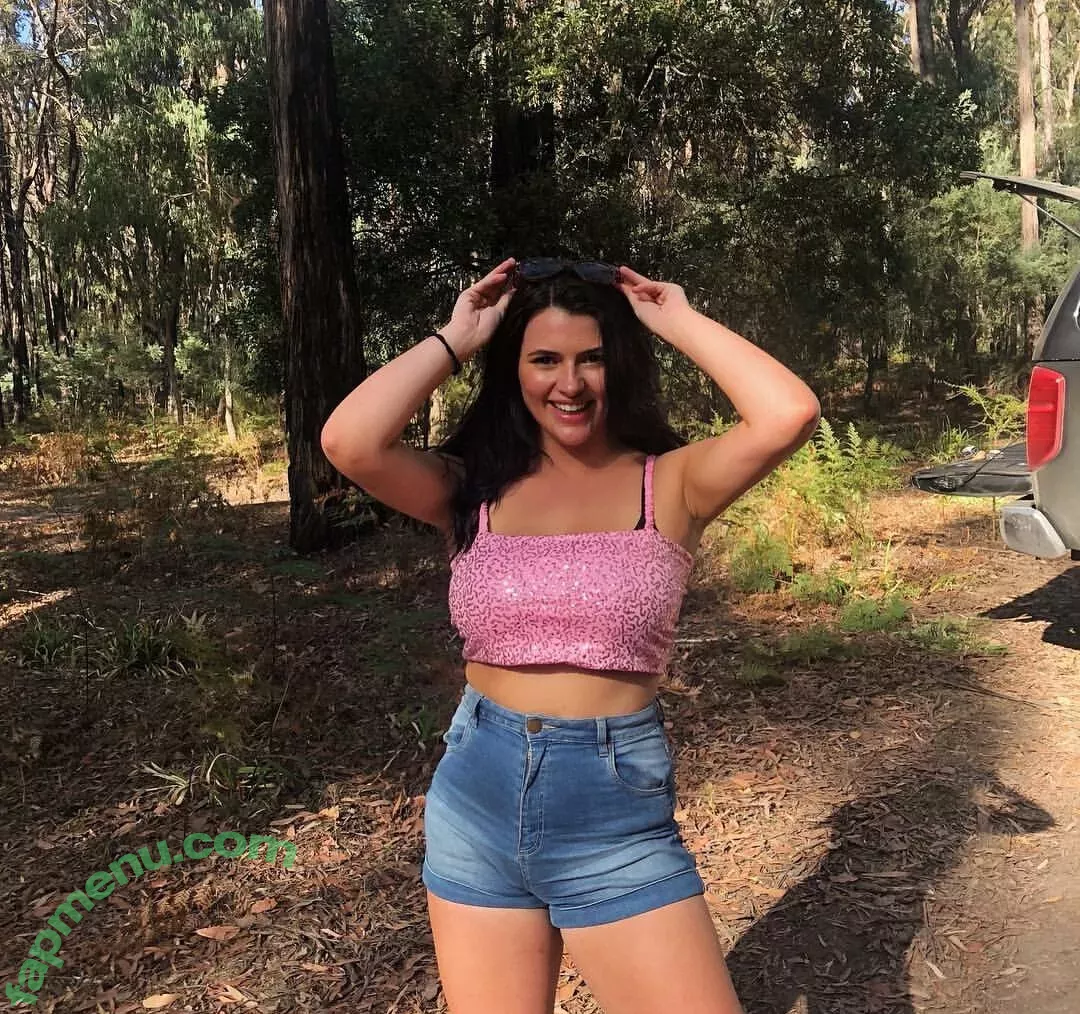 Bec Danaher nude photo #0117 (becdanaher / yousawnothinggg)