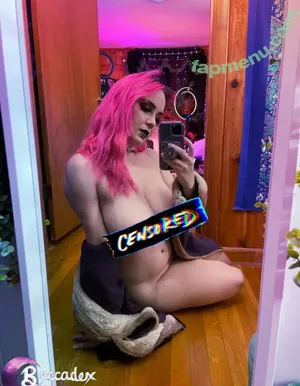  nude photo #0009