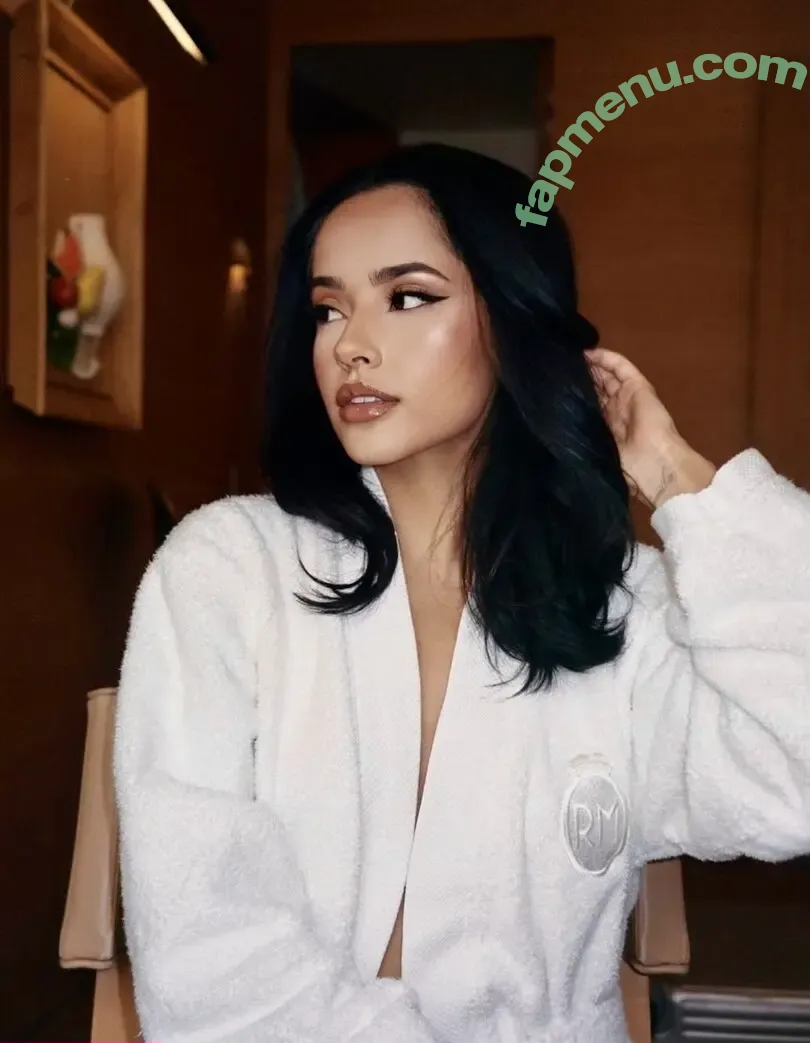 Becky G nude photo #0024 (iambeckyg / missbeckyfeet)