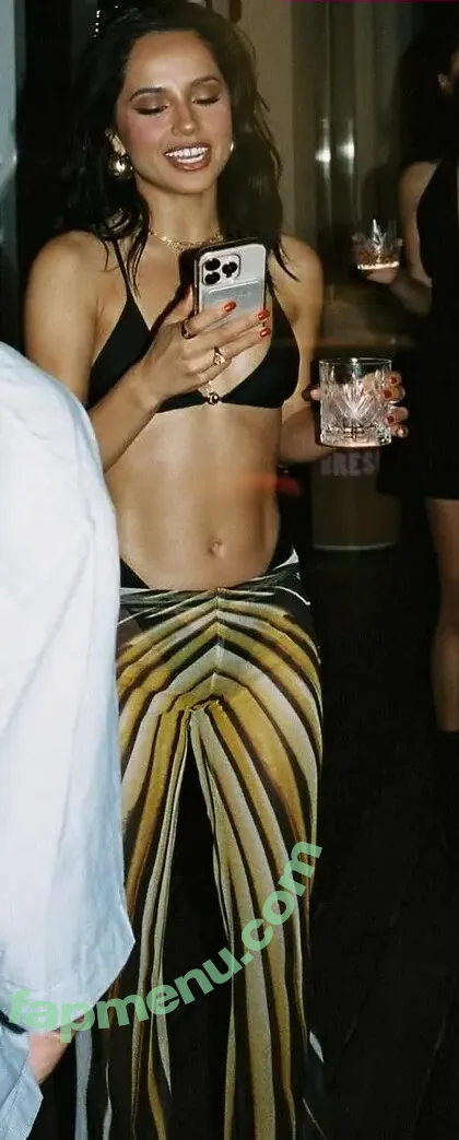 Becky G nude photo #0040 (iambeckyg / missbeckyfeet)