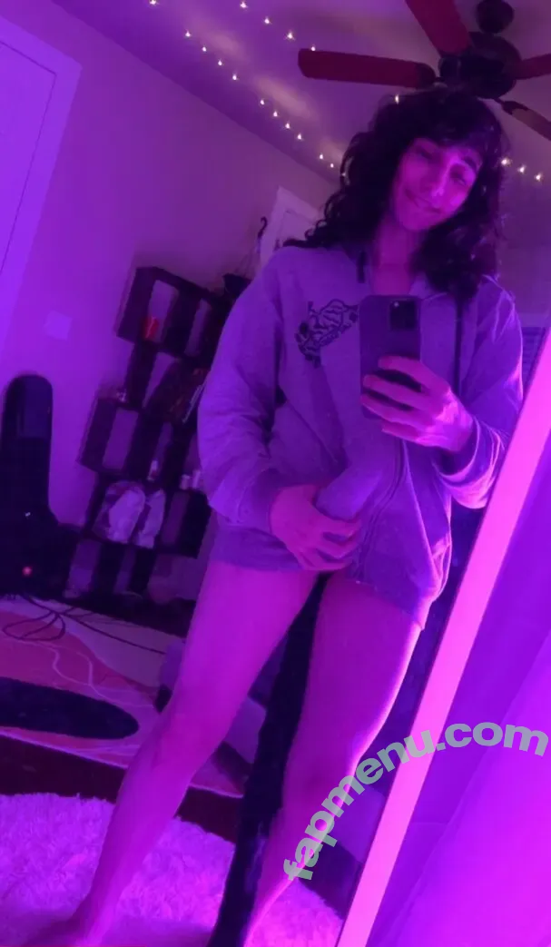 beefstuwu nude photo #0004 (beefstuwu)