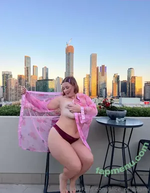 Bel Larcombe / Slice_of_salami_ / Bel Larcombe slice_of_salami_ / bel_larcombe_ nude photo #0589