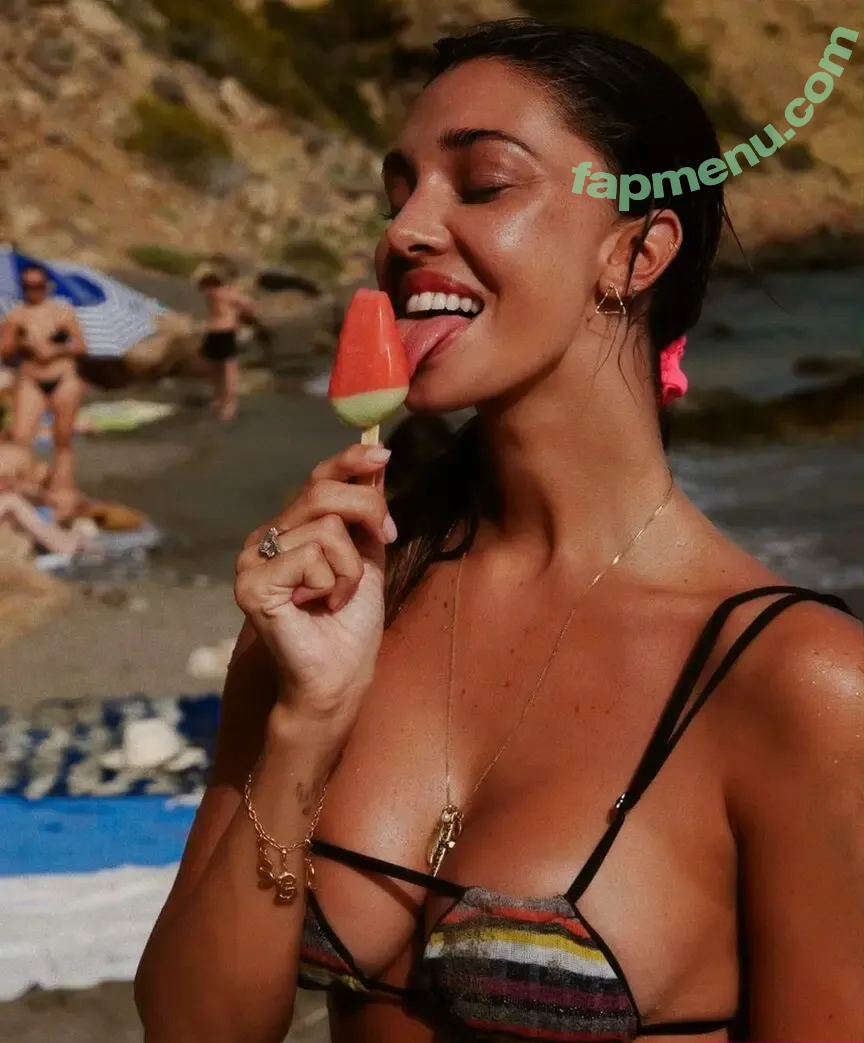 belenrodriguez nude photo #0008 (belenrodriguez)