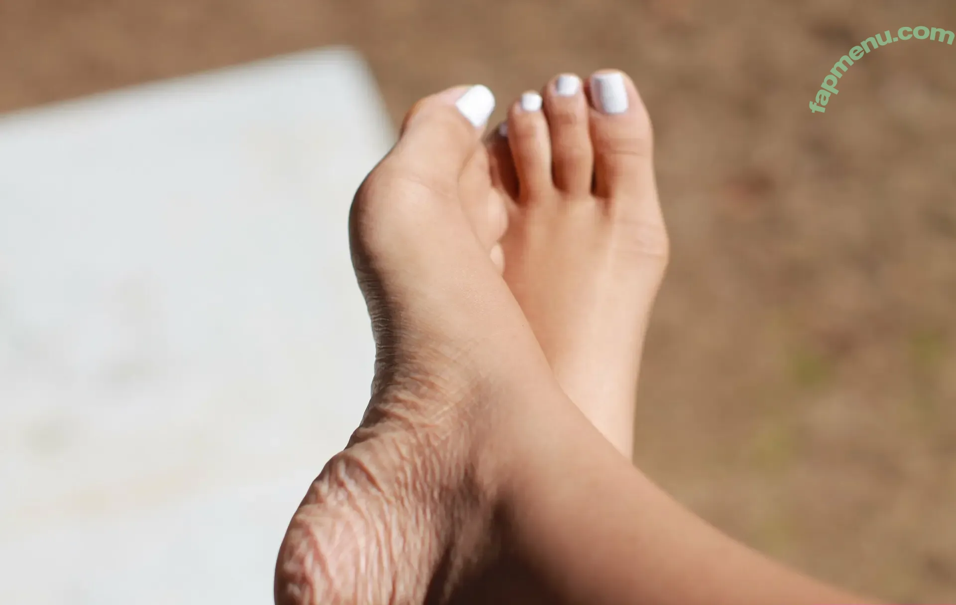 bella.feet.sweet nude photo #0002 (bella.feet.sweet)