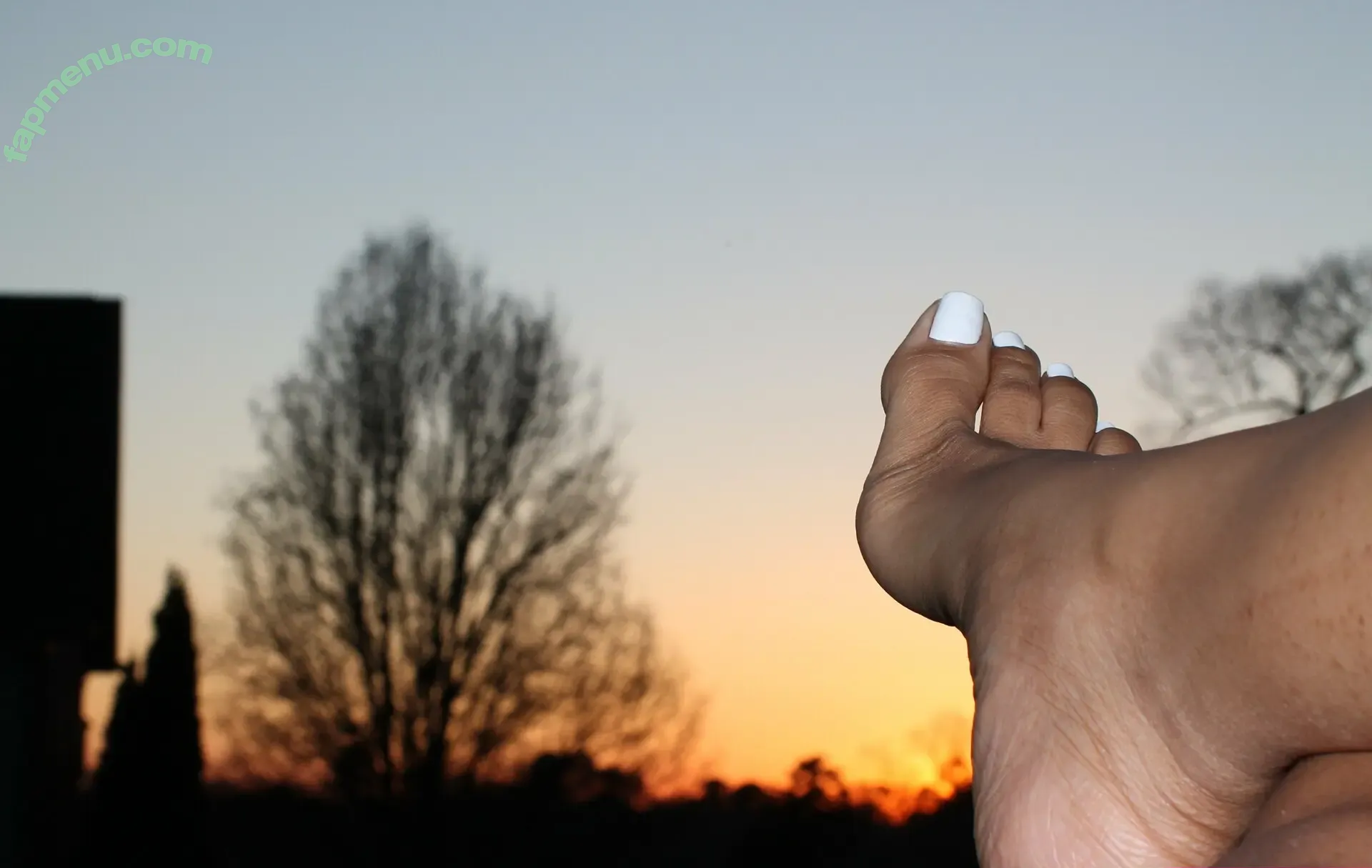 bella.feet.sweet nude photo #0019 (bella.feet.sweet)