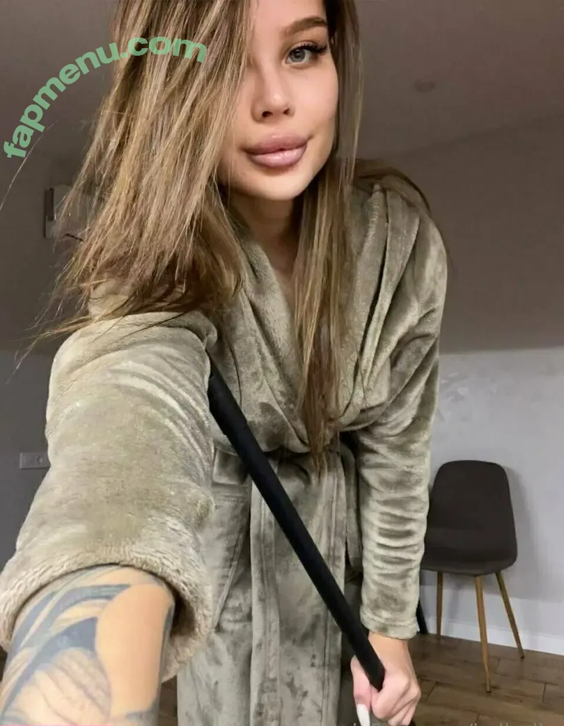 bella_lla nude photo #0004 (bella)