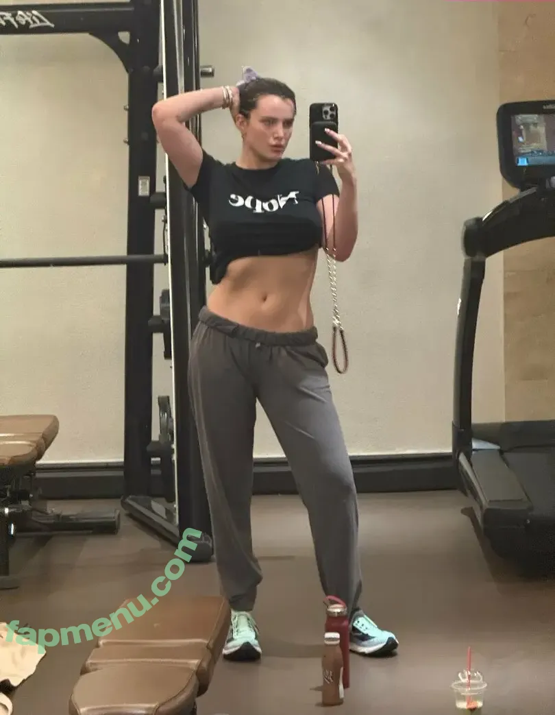 Bella Thorne nude photo #0001 (bellathorne)