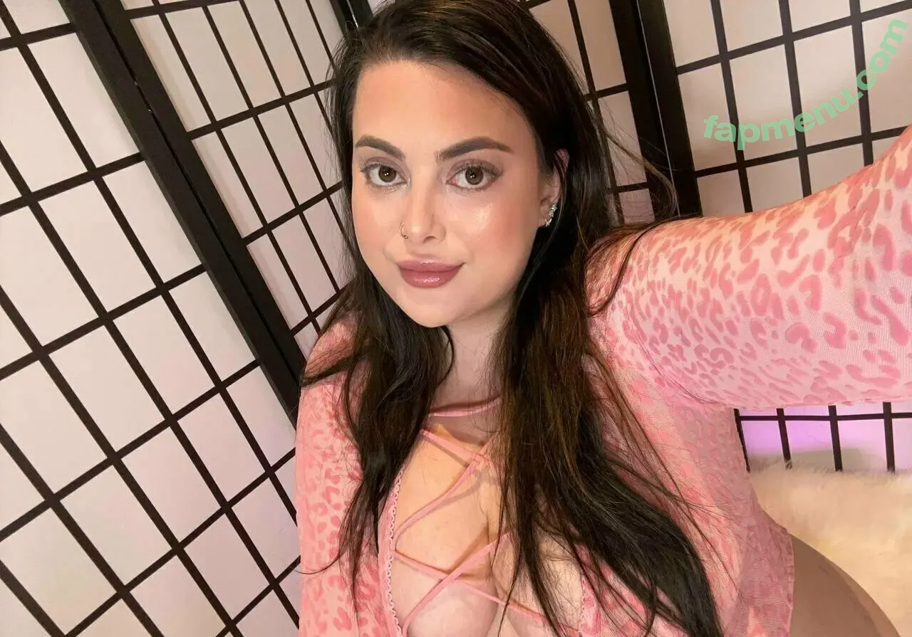 bellaapaigexo nude photo #0476 (bellapaigexx)
