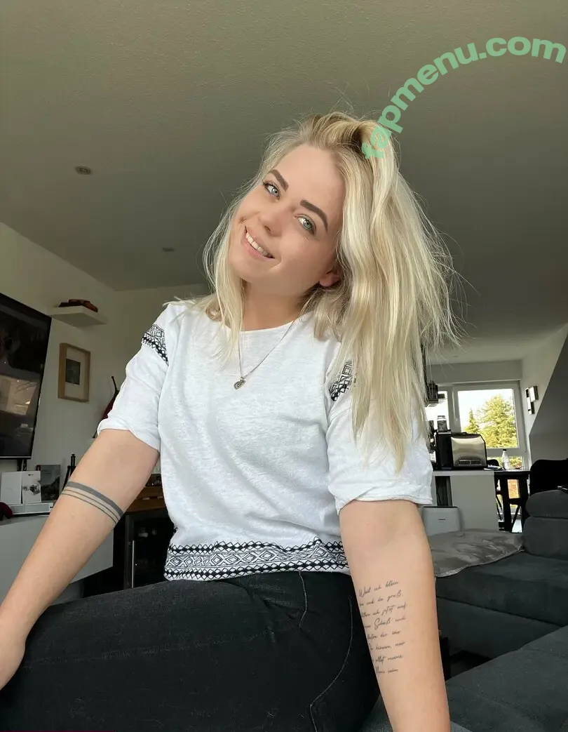 bellablondofficial nude photo #0025 (bellablondofficial)