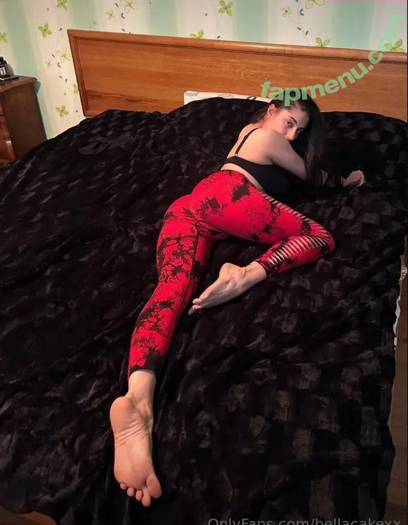 bellacakexx nude photo #0209 (bellapaigexx)