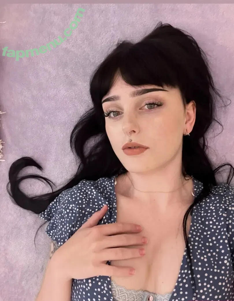 belladarling nude photo #0003 (belladarling)